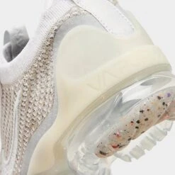 Women's Nike Air VaporMax 2021 Flyknit Running Shoes White/Pure Platinum/Metallic Silver/White - DC4112 100 10 Women's Nike Air VaporMax 2021 Flyknit Running Shoes White/Pure Platinum/Metallic Silver/White - DC4112 100 -Nikes Shoes Shop DC4112 100 P3