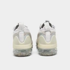 Women's Nike Air VaporMax 2021 Flyknit Running Shoes White/Pure Platinum/Metallic Silver/White - DC4112 100 11 Women's Nike Air VaporMax 2021 Flyknit Running Shoes White/Pure Platinum/Metallic Silver/White - DC4112 100 -Nikes Shoes Shop DC4112 100 P4