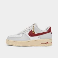 Women's Nike Air Force 1 Low SE Swoosh Pocket Casual Shoes Photon Dust/Team Red/Summit White/Muslin - DV7584Â 001
