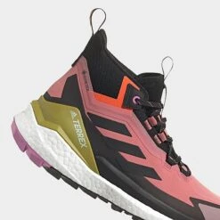 Women's Adidas Terrex Free Hiker 2 GORE-TEX Hiking Shoes Wonder Red/Black/Pulse Lilac - GZ3311 610 -Nikes Shoes Shop GZ3311 610 P3
